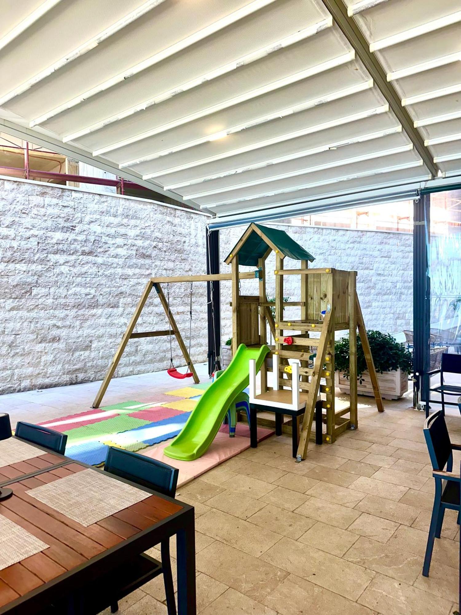 Green Stone Apartments Hotel 라파일로비치 외부 사진