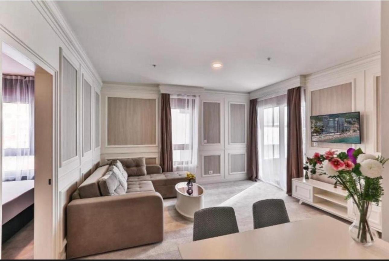 Green Stone Apartments Hotel 라파일로비치 외부 사진