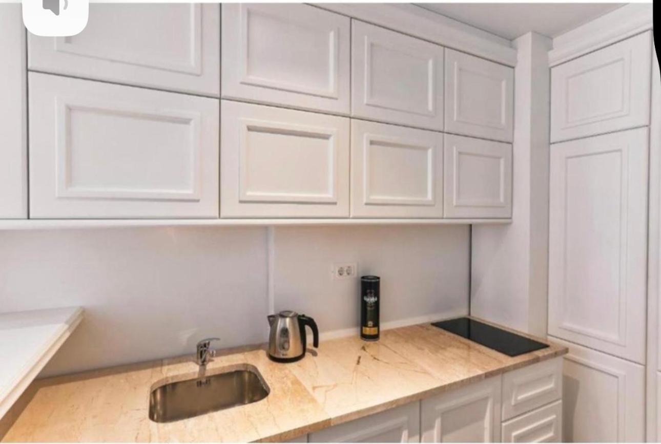 Green Stone Apartments Hotel 라파일로비치 외부 사진